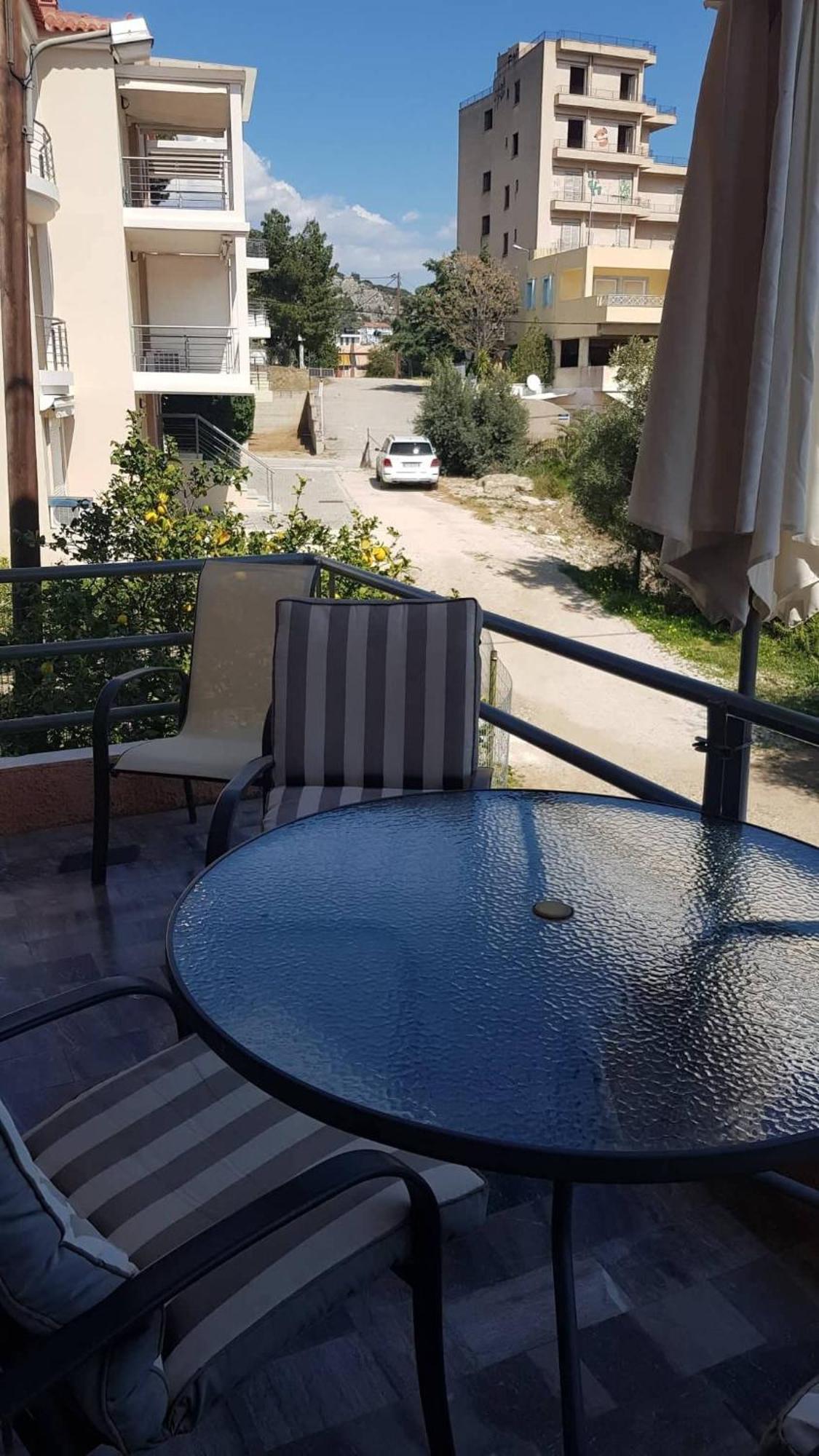 Athina Apartments 托隆 外观 照片